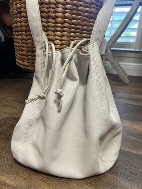 Vintage Coach Lexington Leather Drawstring Bucket Bag 4180 White